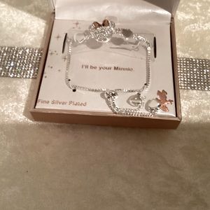 - Beautiful Disney slider bracelet super cute